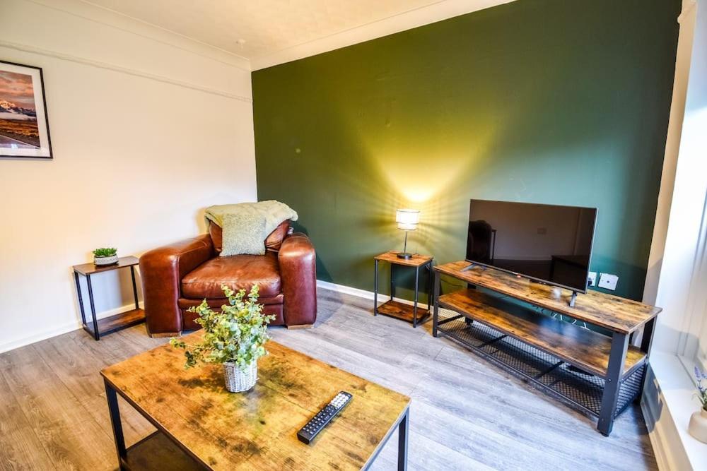 Woodcock House 3 Bedrooms Workstays Uk Lackenby ภายนอก รูปภาพ